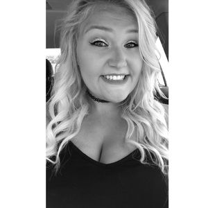 Meet your Posher, Jenna